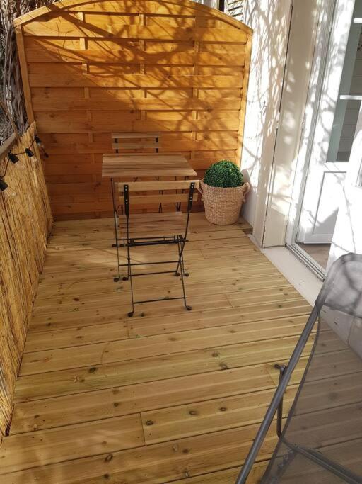 Studio Avec Terrasse Hyper Centre Vichy Kültér fotó